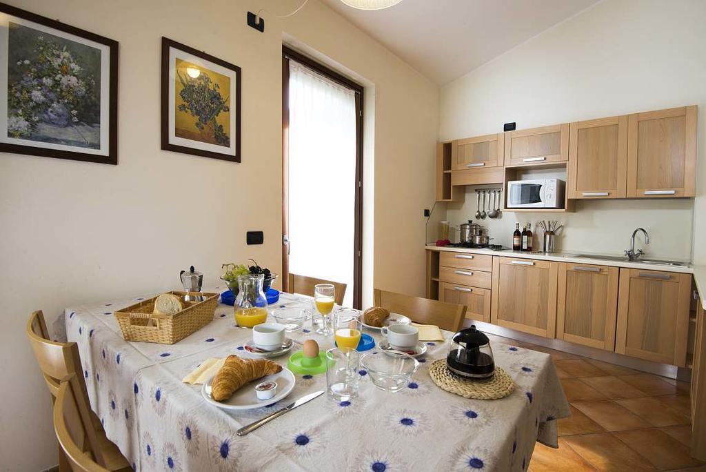 Residence Corte Camaldoli Γκάρντα Εξωτερικό φωτογραφία